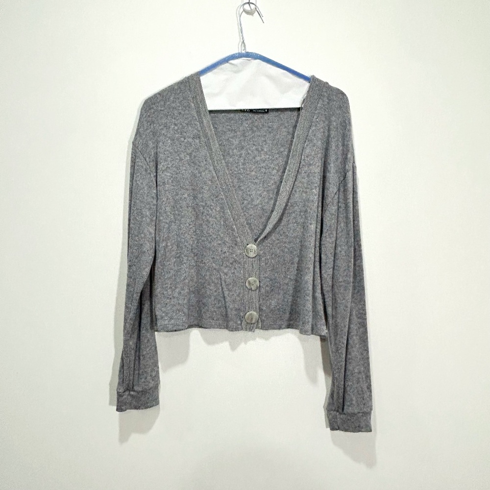 ZARA Grey Cropped Cardigan with buttons in Women's Size Small